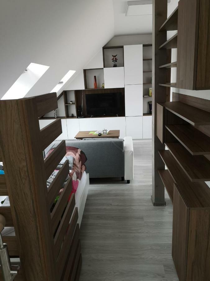 Centrum Apartman S- Dom Μπαρντέγιοβ Εξωτερικό φωτογραφία