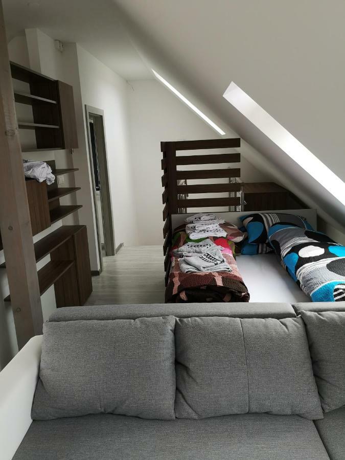 Centrum Apartman S- Dom Μπαρντέγιοβ Εξωτερικό φωτογραφία